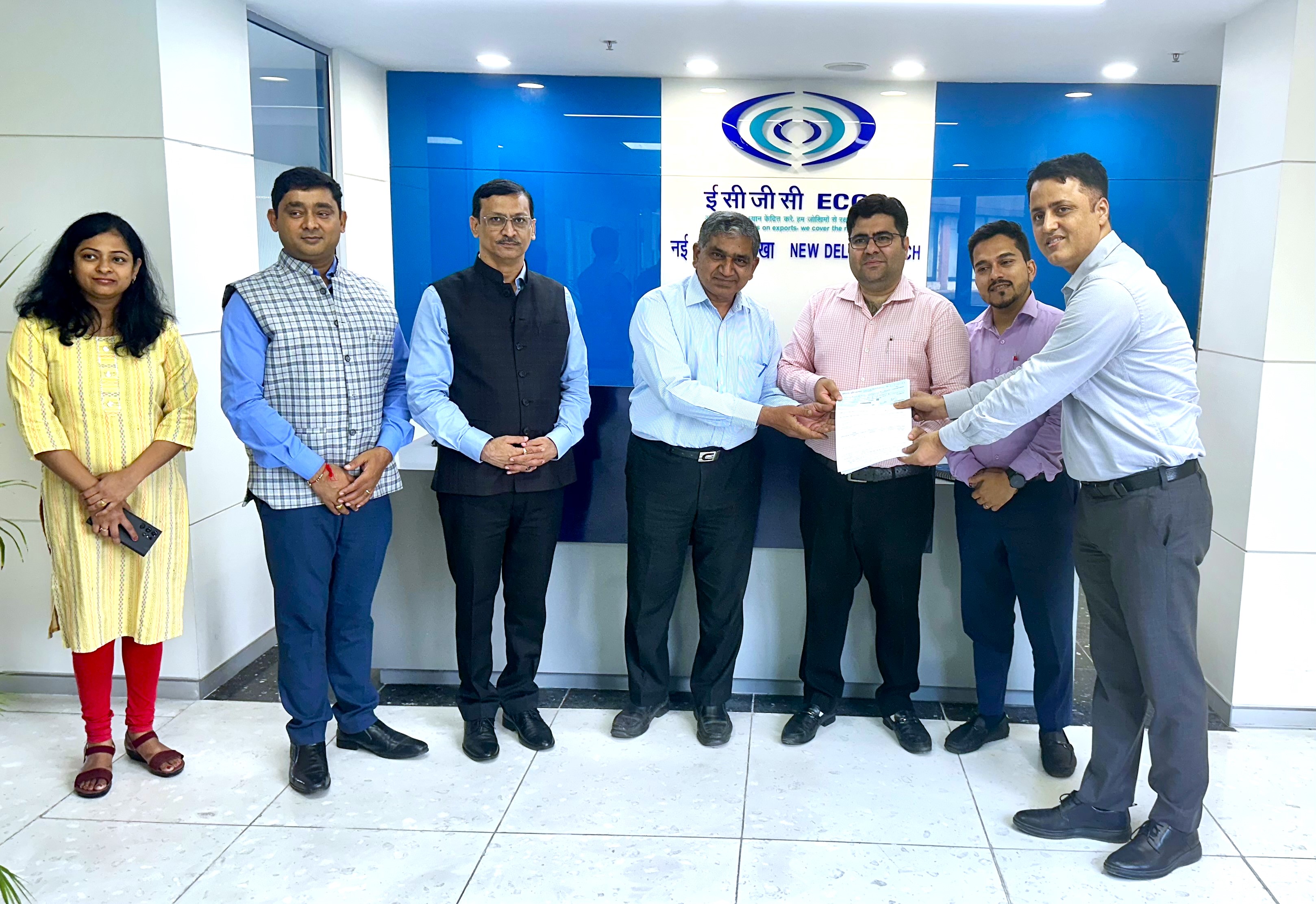 Disbursement of claim cheque for amount ₹76,45,352.00 to M/s HEG Limited (Graphite Division) on account of loss due to distress sale settlement.
