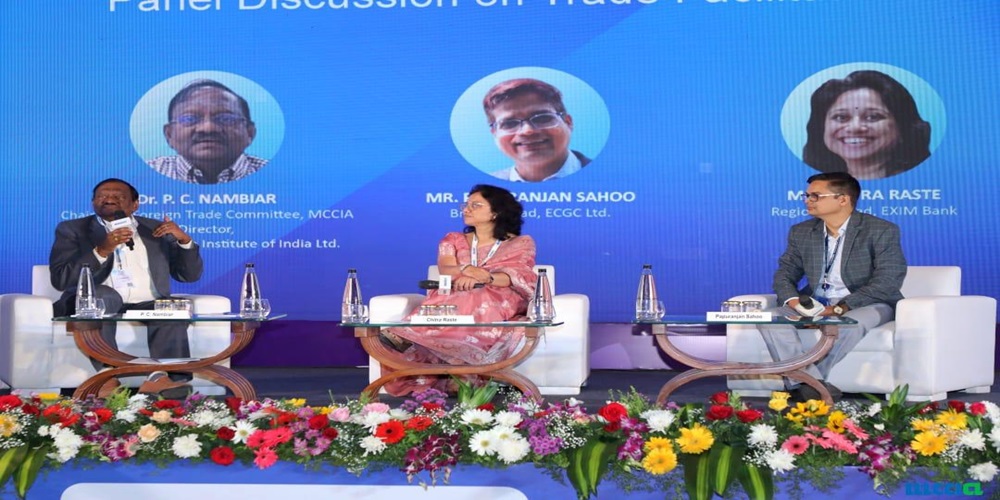 ECGC Pune Branch participated in the Pune International Business Summit 2025 in partnership with the Maratha Chamber of Commerce.