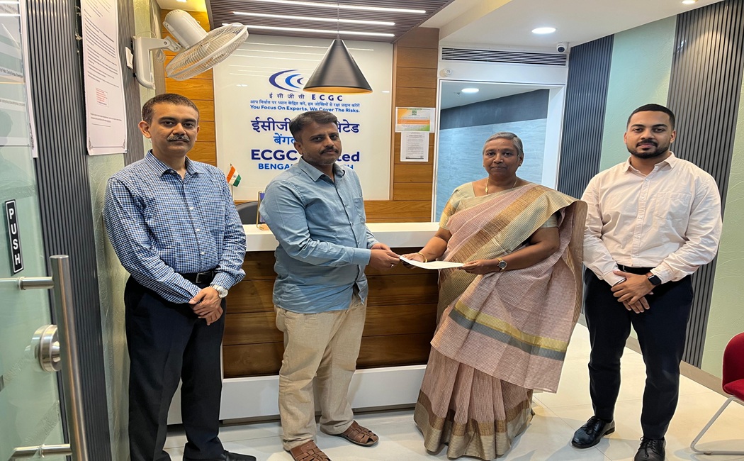 Claim payment of Rs. 13.5 lakh by ECGC Bangalore Branch to its policyholder S S Groups.