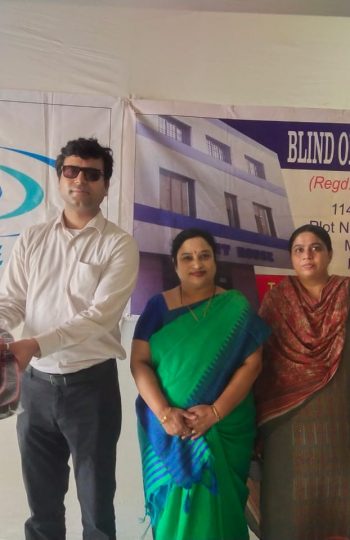 12 Image for ECGC Ltd donated ₹23,35,343 to a blind welfare organization under its CSR initiative.
