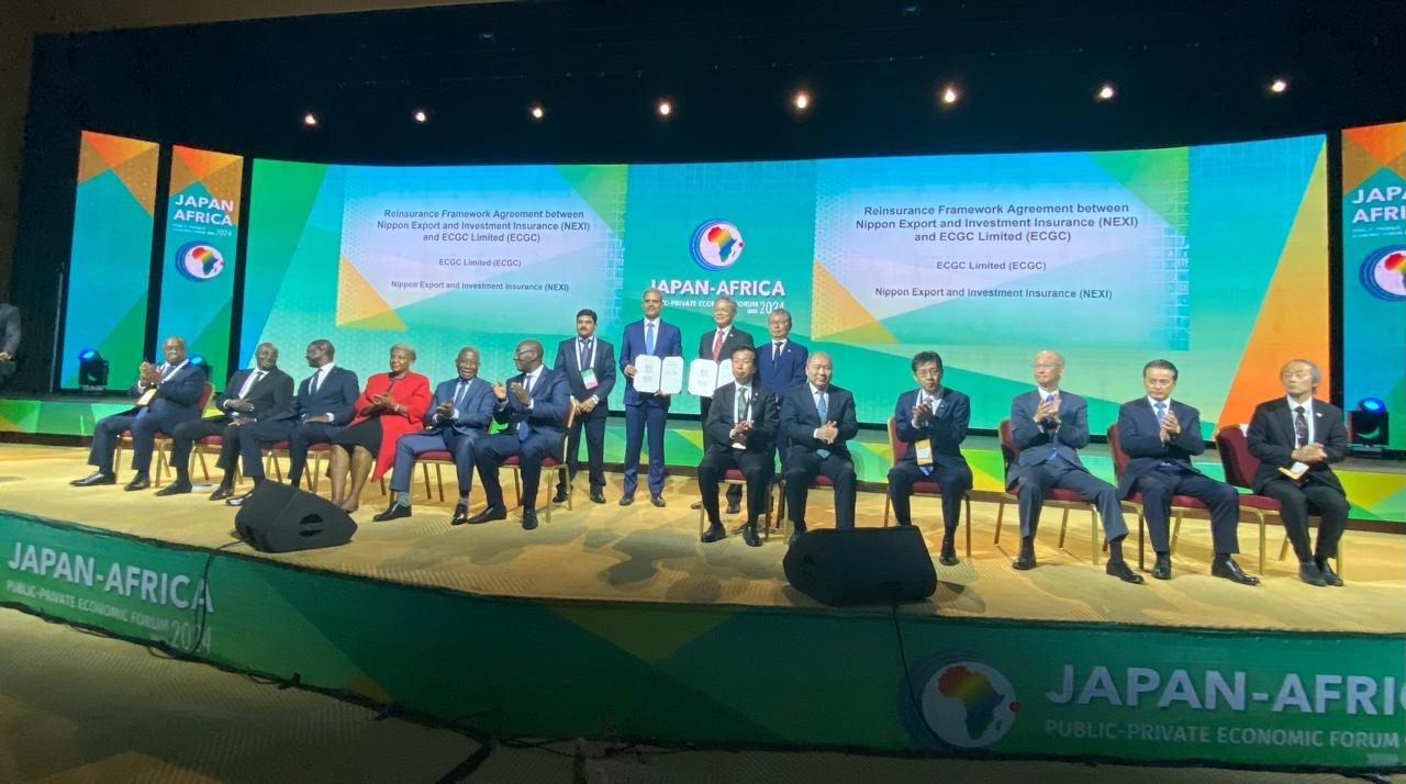Image for ECGC and NEXI officials reaffirming the Reinsurance Framework Agreement at the 3rd Japan-Africa Public-Private Economic Forum
