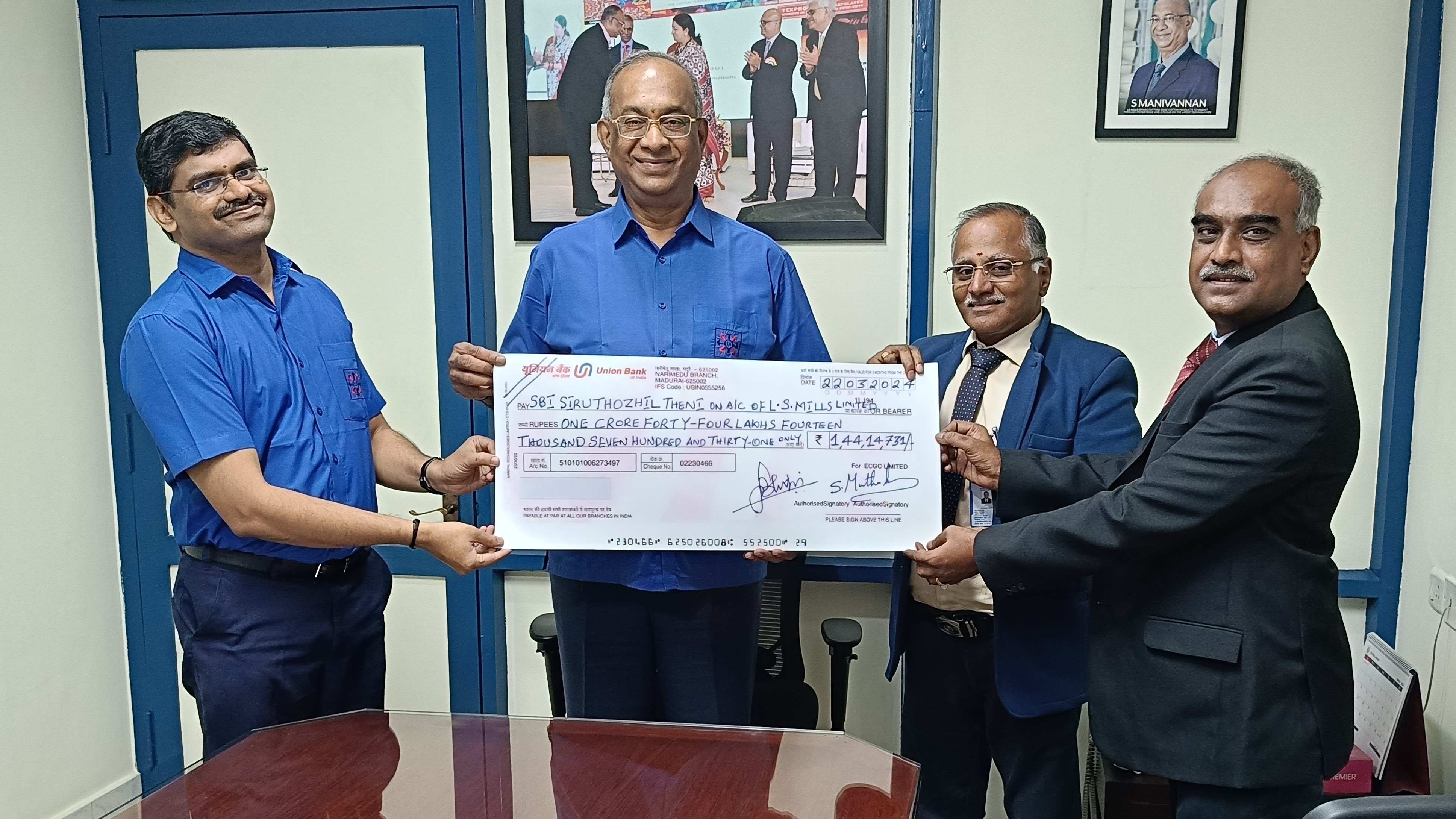 मदुरै शाखा ने 20/03/2024 को एल एस मिल्स लिमिटेड, थेनी को रुपये 1,44,14,731/- का पॉलिसी क्लेम का भुगतान किया।