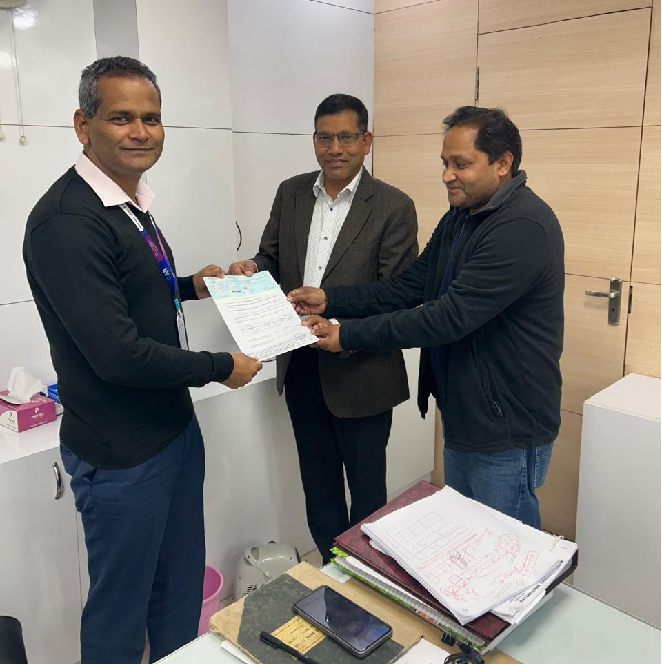 वाराणसी शाखा द्वारा खरीदार द्वारा अस्वीकार किए जाने के कारण श्री राजेश कुमार एंड ब्रदर्स को 15.64 लाख रुपये का भुगतान किया गया।